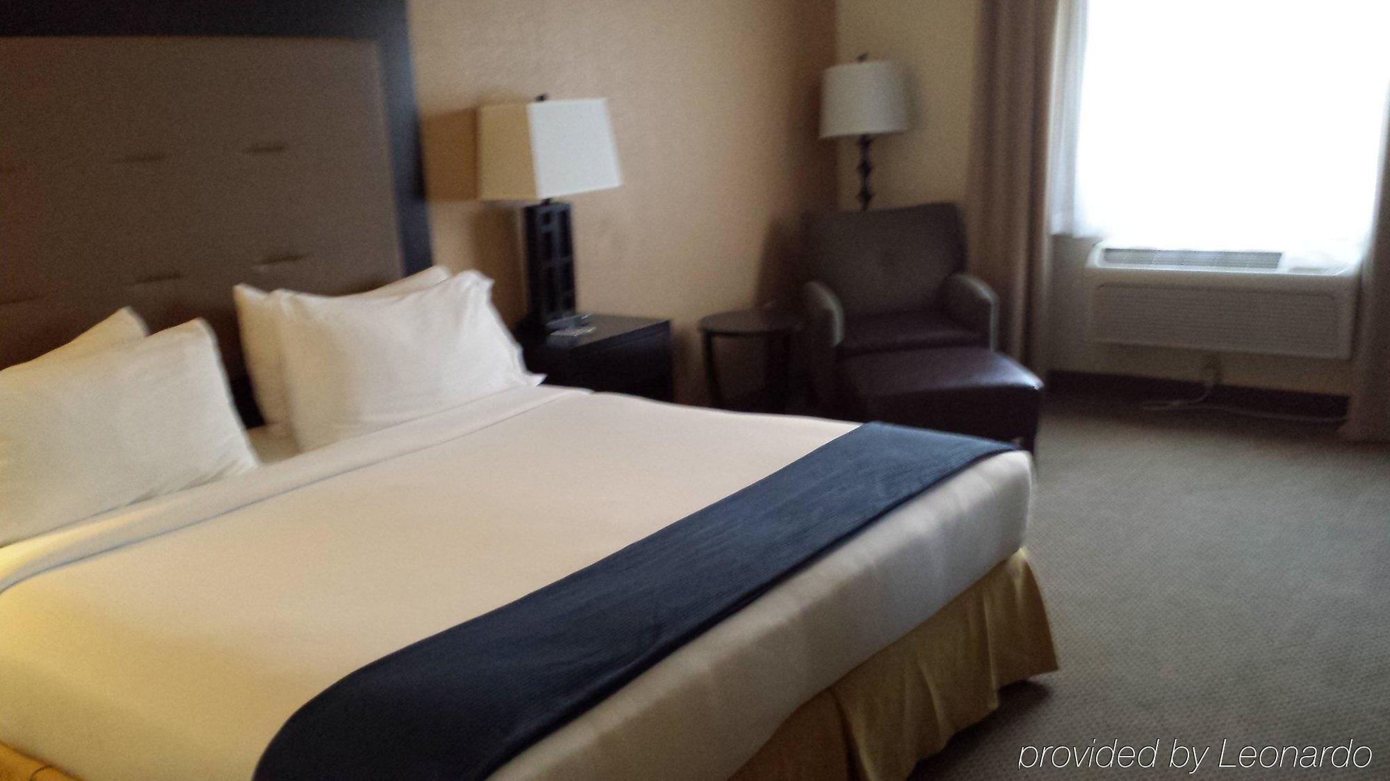 Holiday Inn Express Absecon-Atlantic City Area By Ihg Экстерьер фото